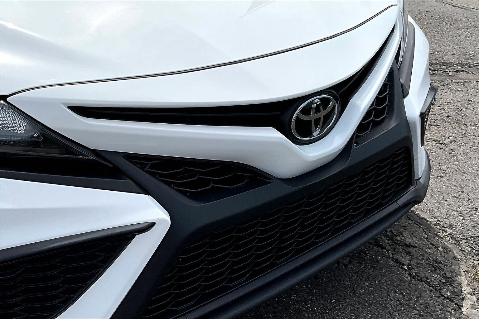 Used 2023 Toyota Camry SE image 28