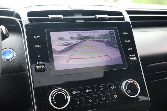 Used 2023 Hyundai Santa Cruz Night AWD/4WD image 13
