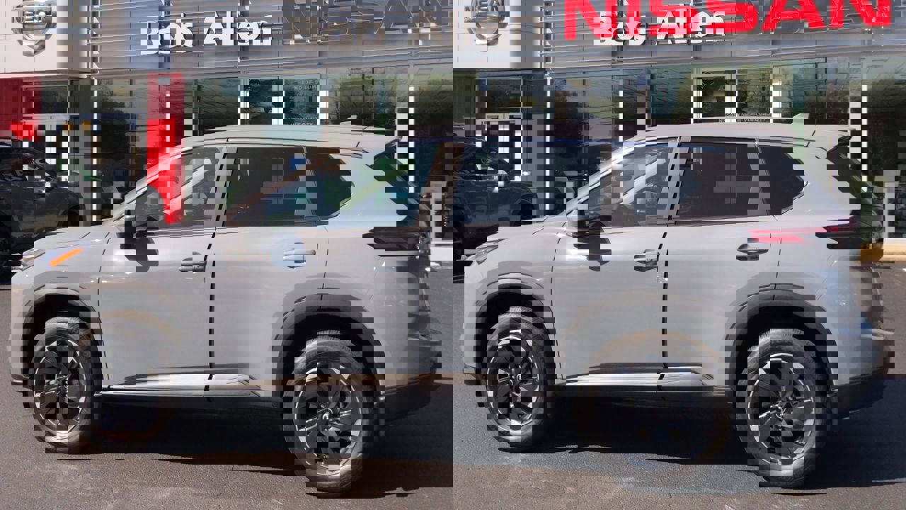 New 2026 Nissan Rogue SV image 5