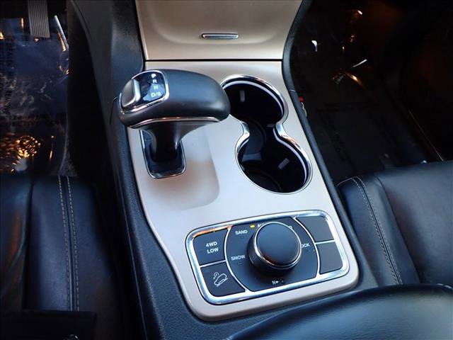 Used 2014 Jeep Grand Cherokee Limited w/ Trailer Tow Group IV image 22