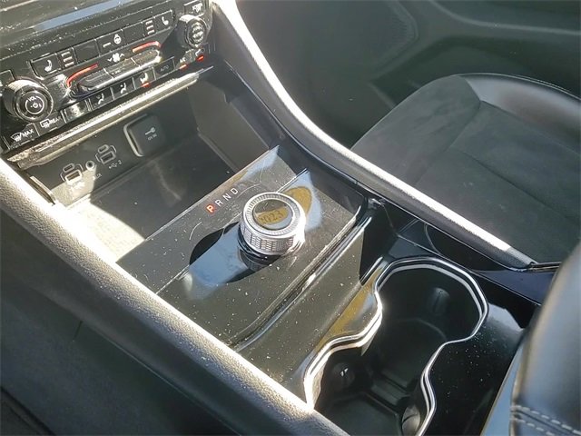 Used 2023 Jeep Grand Cherokee Altitude image 17