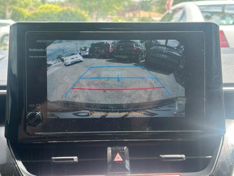 Used 2025 Toyota Corolla LE image 16