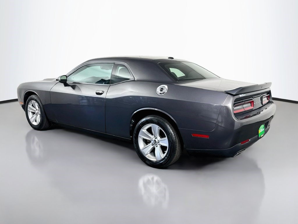 Used 2023 Dodge Challenger SXT RWD image 7