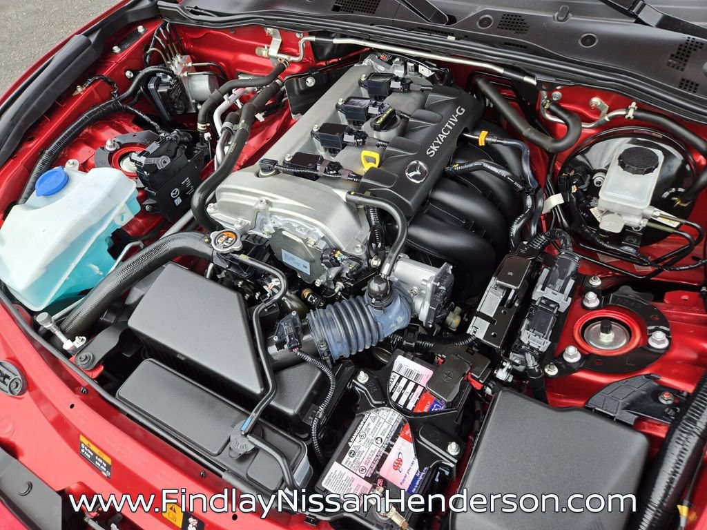 Used 2020 MAZDA MX-5 Miata RF Grand Touring RWD image 16