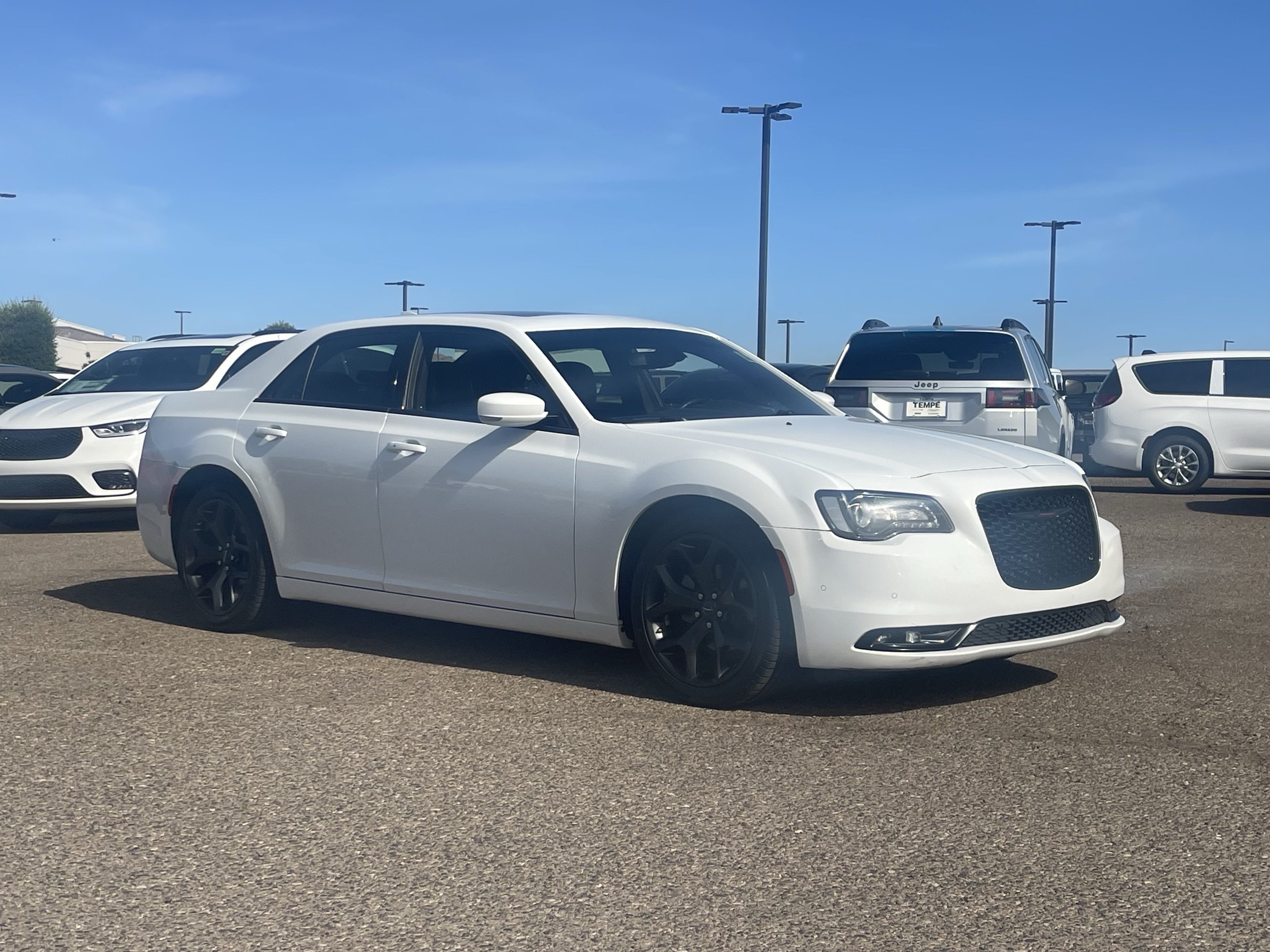 Used 2023 Chrysler 300 S RWD image 7