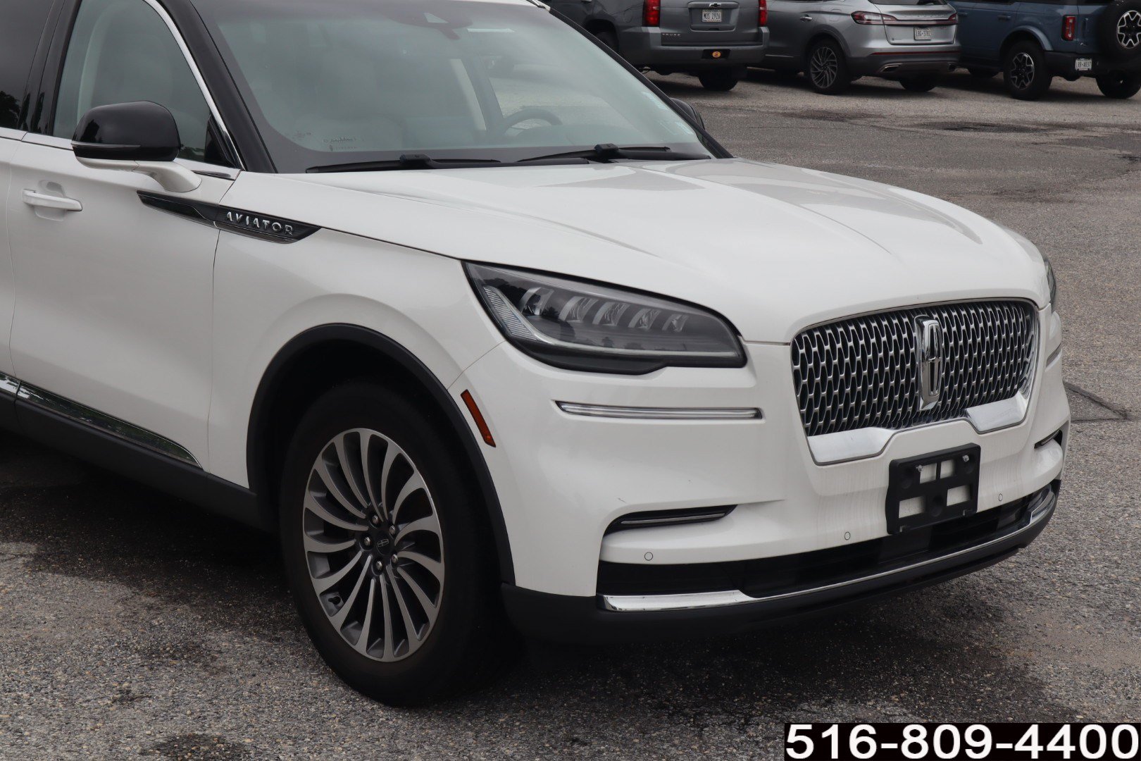 Used 2022 Lincoln Aviator AWD w/ Premium Package image 2