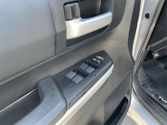 Used 2018 Toyota Tundra SR5 w/ SR5 Upgrade Package image 15