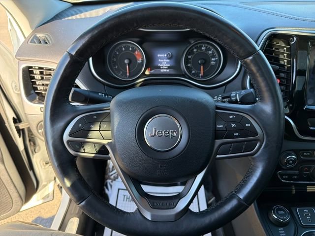 Used 2019 Jeep Cherokee Limited image 16