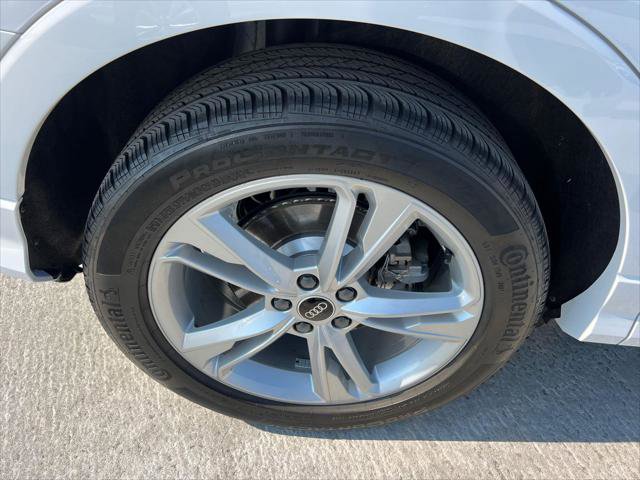 Certified 2022 Audi Q3 2.0T Premium AWD/4WD image 17