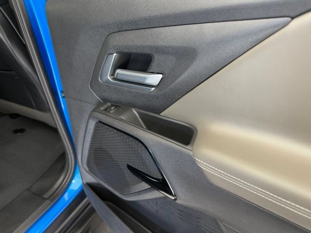 Used 2026 Chevrolet Silverado EV Trail Boss AWD/4WD image 29