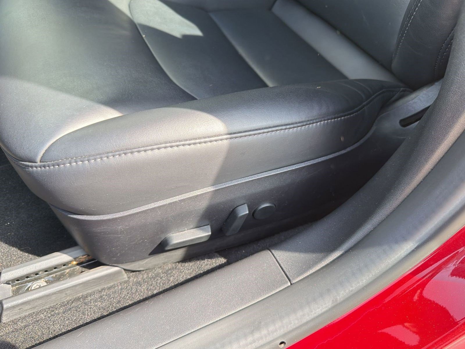 Used 2018 Tesla Model 3 Mid Range image 14