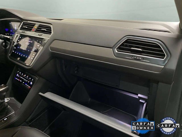 Used 2023 Volkswagen Tiguan SE w/ Panoramic Sunroof Package image 92