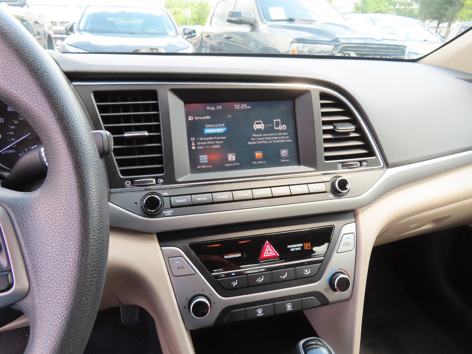 Used 2017 Hyundai Elantra SE FWD image 20