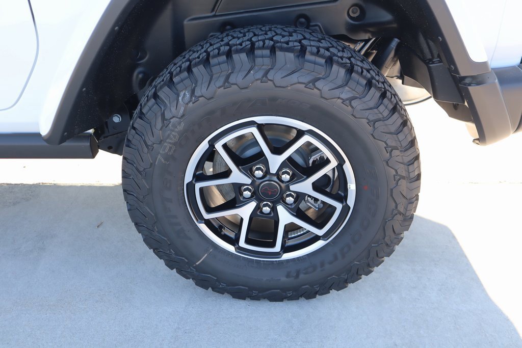 New 2025 Jeep Wrangler Rubicon image 17