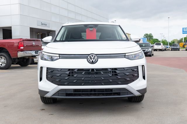 New 2026 Volkswagen Tiguan SE image 9