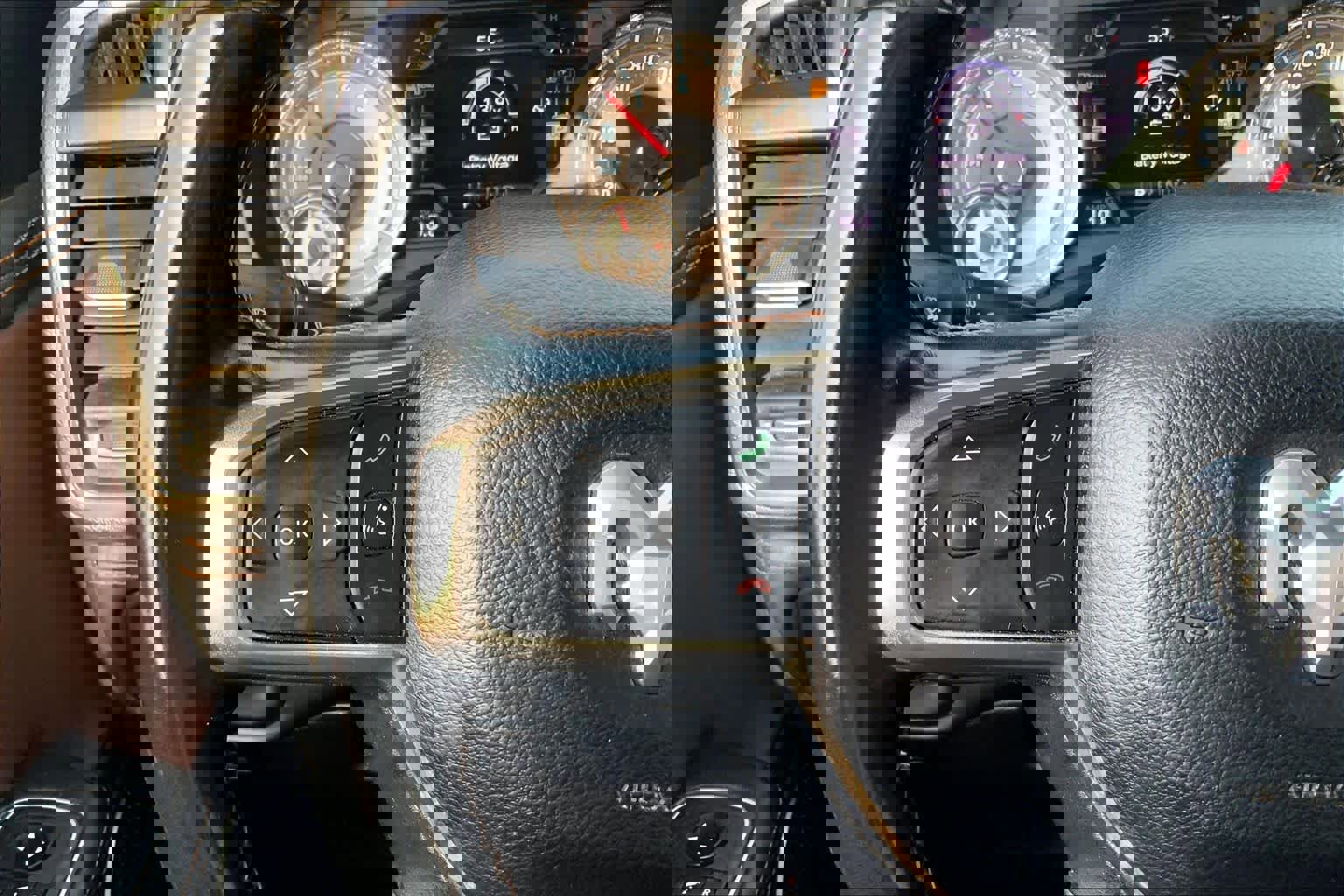 Used 2021 RAM 1500 Limited w/ Bed Utility Group image 24