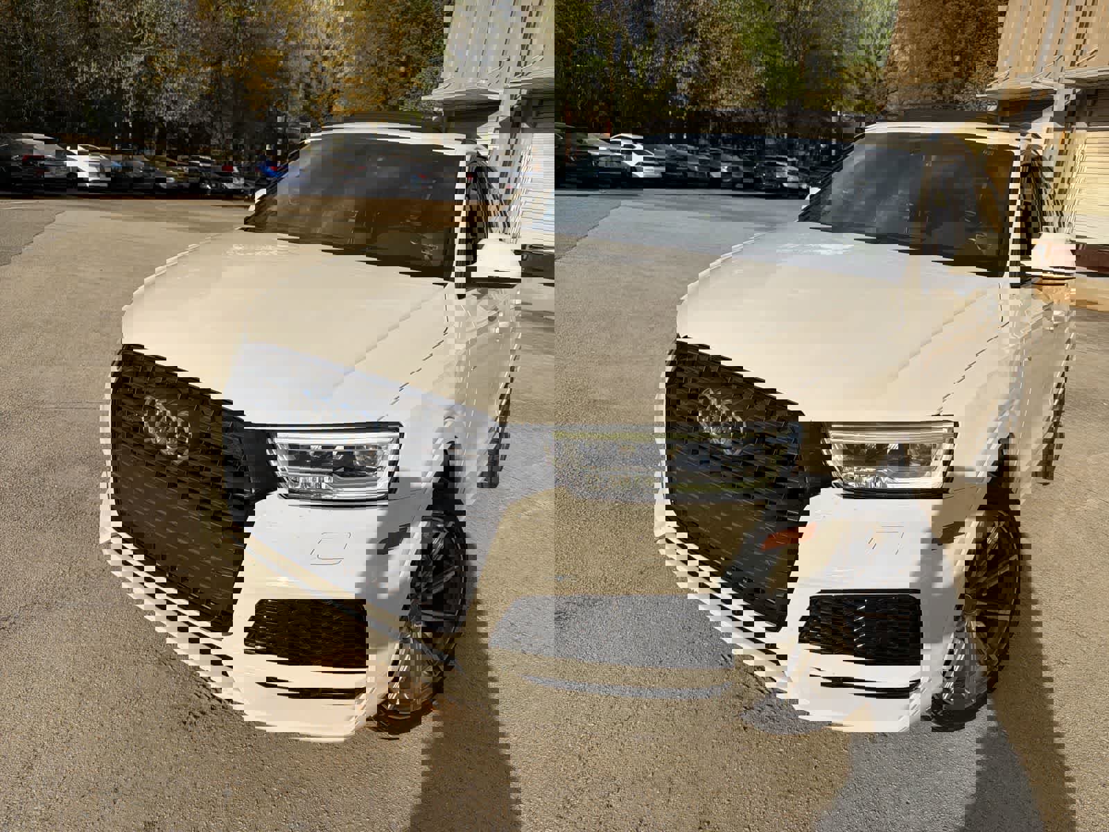 Used 2018 Audi Q3 2.0T Premium Plus w/ Premium Plus Package image 1