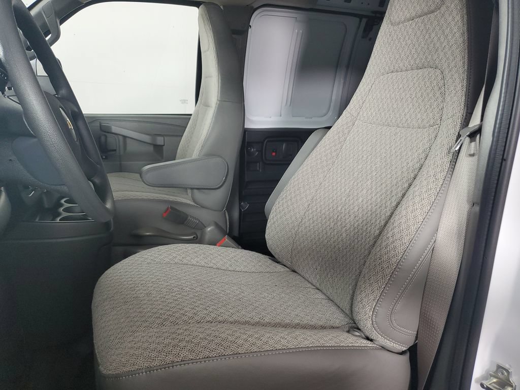 New 2026 Chevrolet Express 2500 w/ Driver Convenience Package RWD image 12