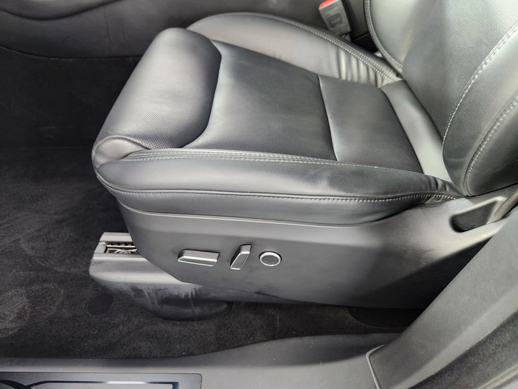 Used 2022 Tesla Model X AWD/4WD image 14