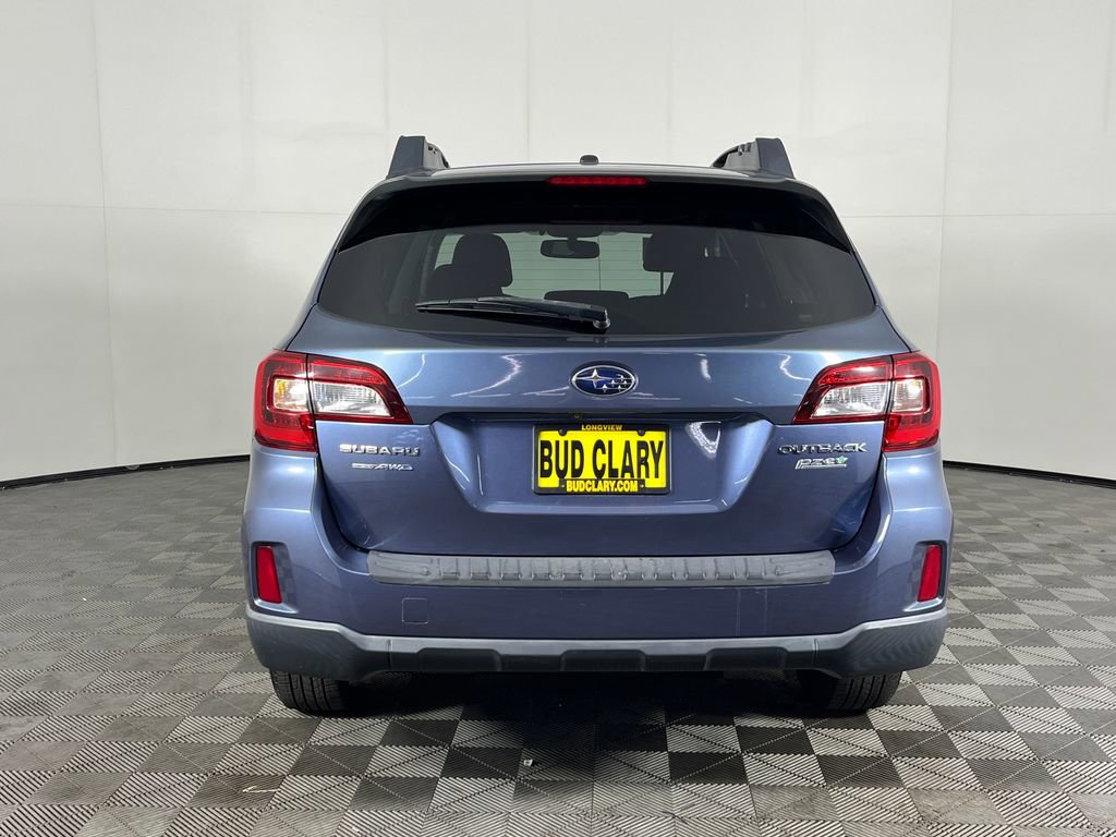 Used 2015 Subaru Outback 2.5i Premium AWD/4WD image 7