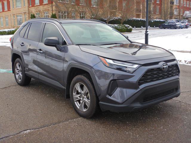 Used 2025 Toyota RAV4 LE image 3