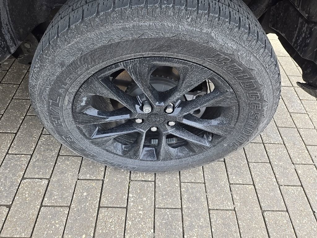 Used 2023 Jeep Wrangler Altitude image 9