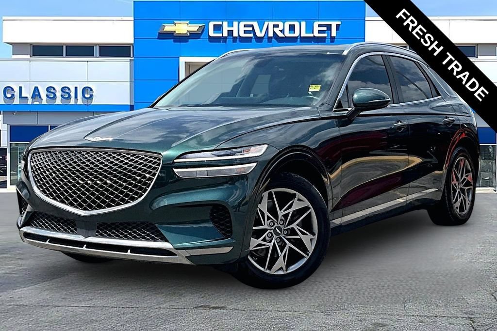 Used 2022 Genesis GV70 2.5T w/ Select Package AWD/4WD image 2