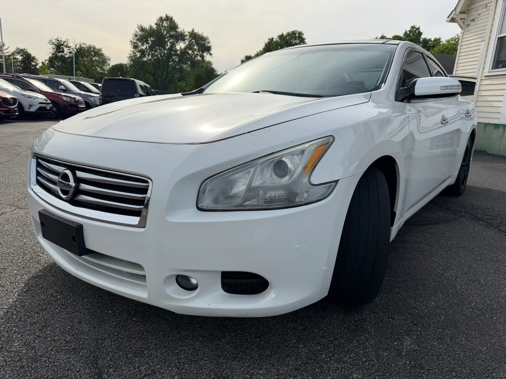 Used 2012 Nissan Maxima 3.5 SV w/ Premium Pkg FWD image 9