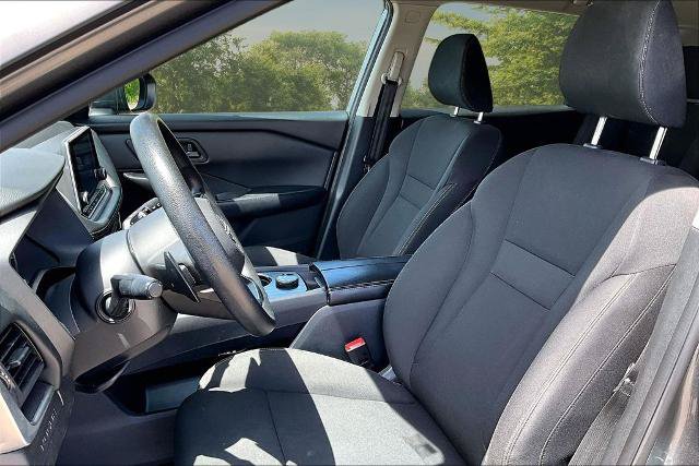Used 2024 Nissan Rogue S AWD/4WD image 24