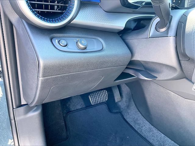 New 2026 Chevrolet Trax LS FWD image 30