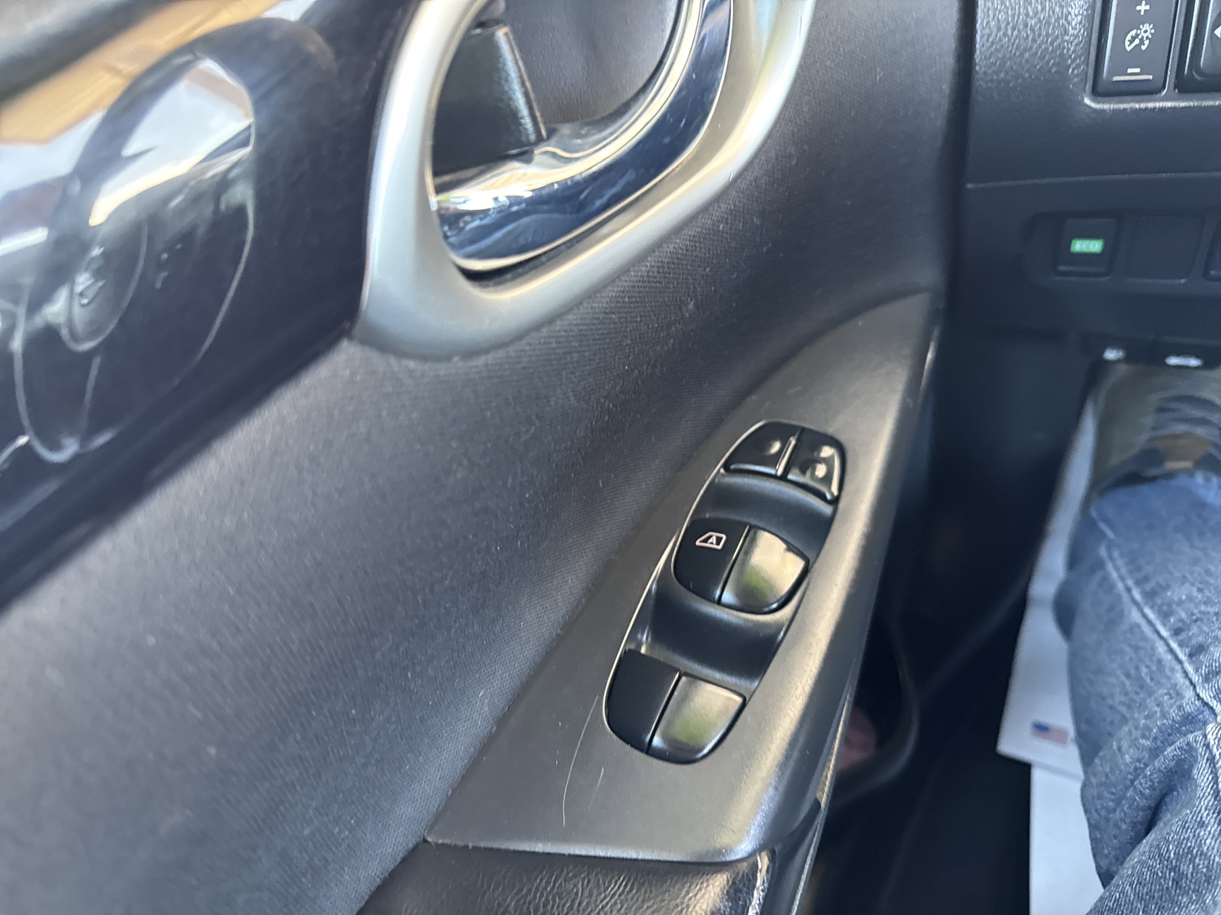 Used 2019 Nissan Sentra SV FWD image 26