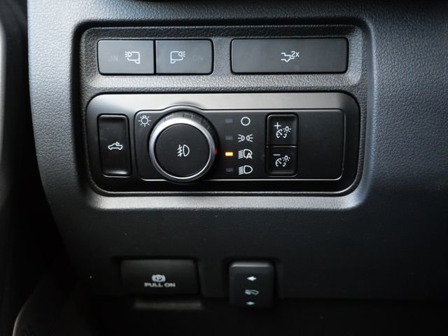 Used 2023 Ford F250 Lariat image 14