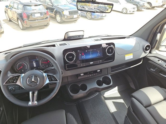 New 2025 Mercedes-Benz Sprinter 2500 image 20