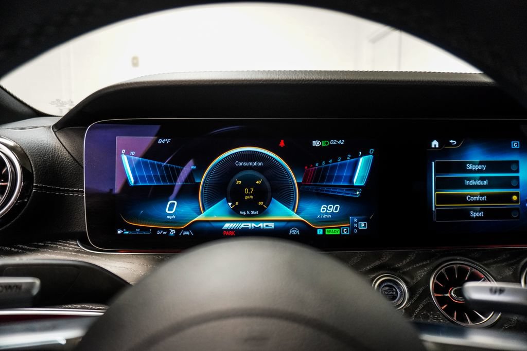 Used 2022 Mercedes-Benz AMG GT 43 image 30
