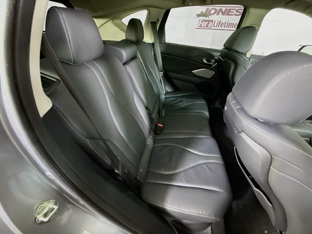 Used 2020 Acura RDX w/ Technology Package AWD/4WD image 32