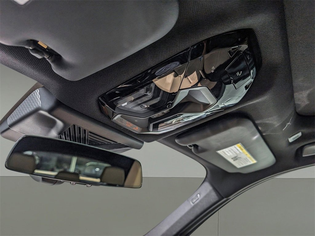 New 2025 BMW X3 xDrive30i w/ Convenience Package image 31