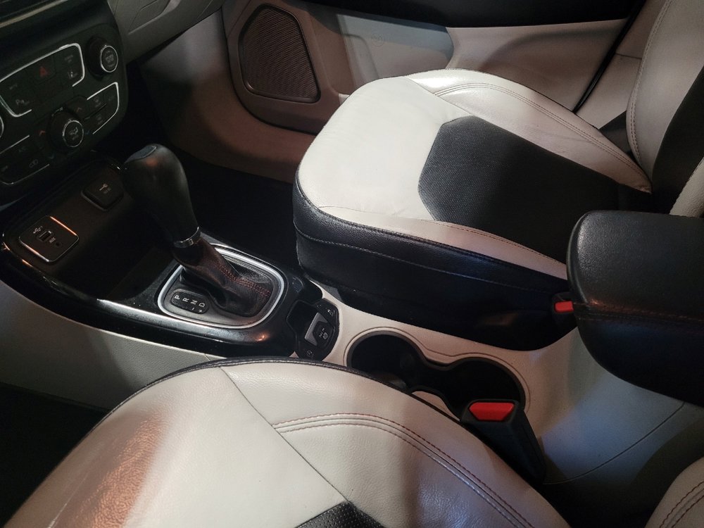 Used 2021 Jeep Compass Limited FWD image 26