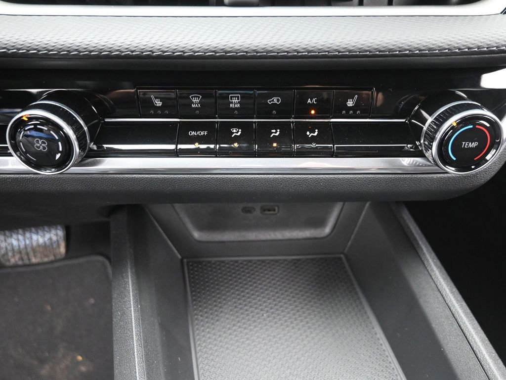 New 2026 Chevrolet Equinox LT w/ Safety and Technology Package image 15