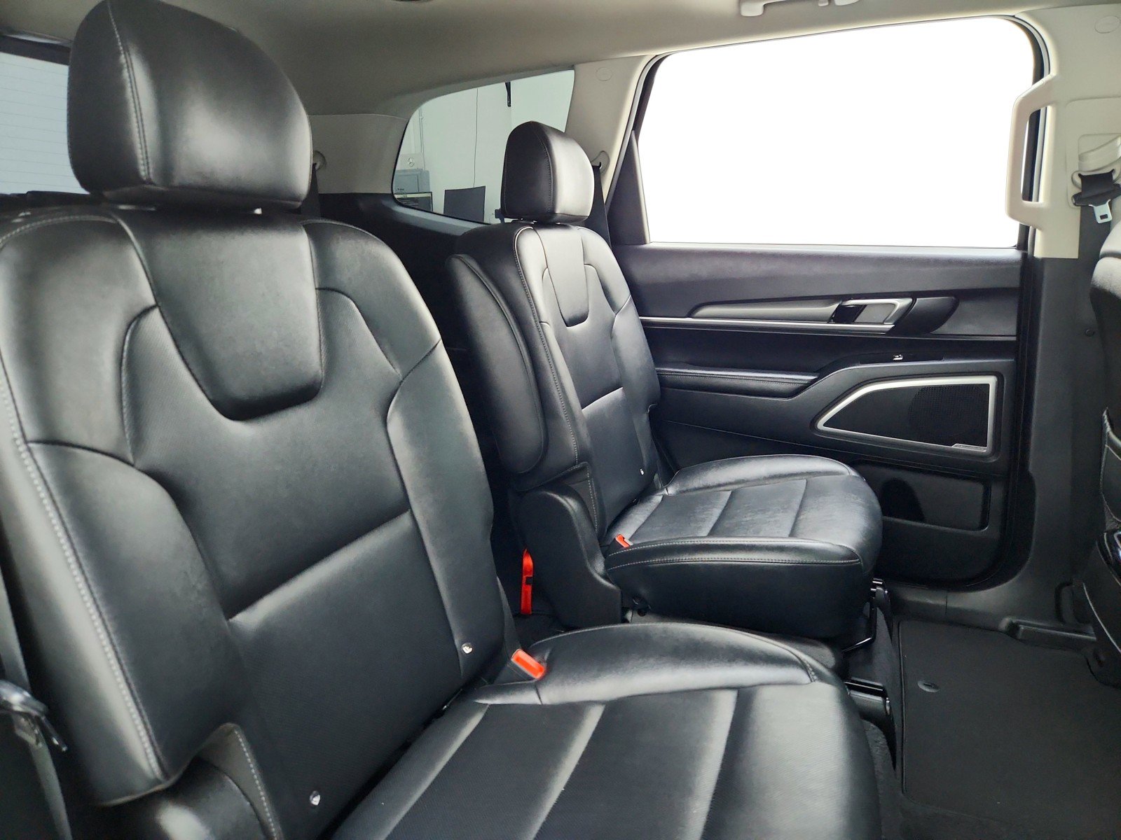 Used 2022 Kia Telluride S image 27