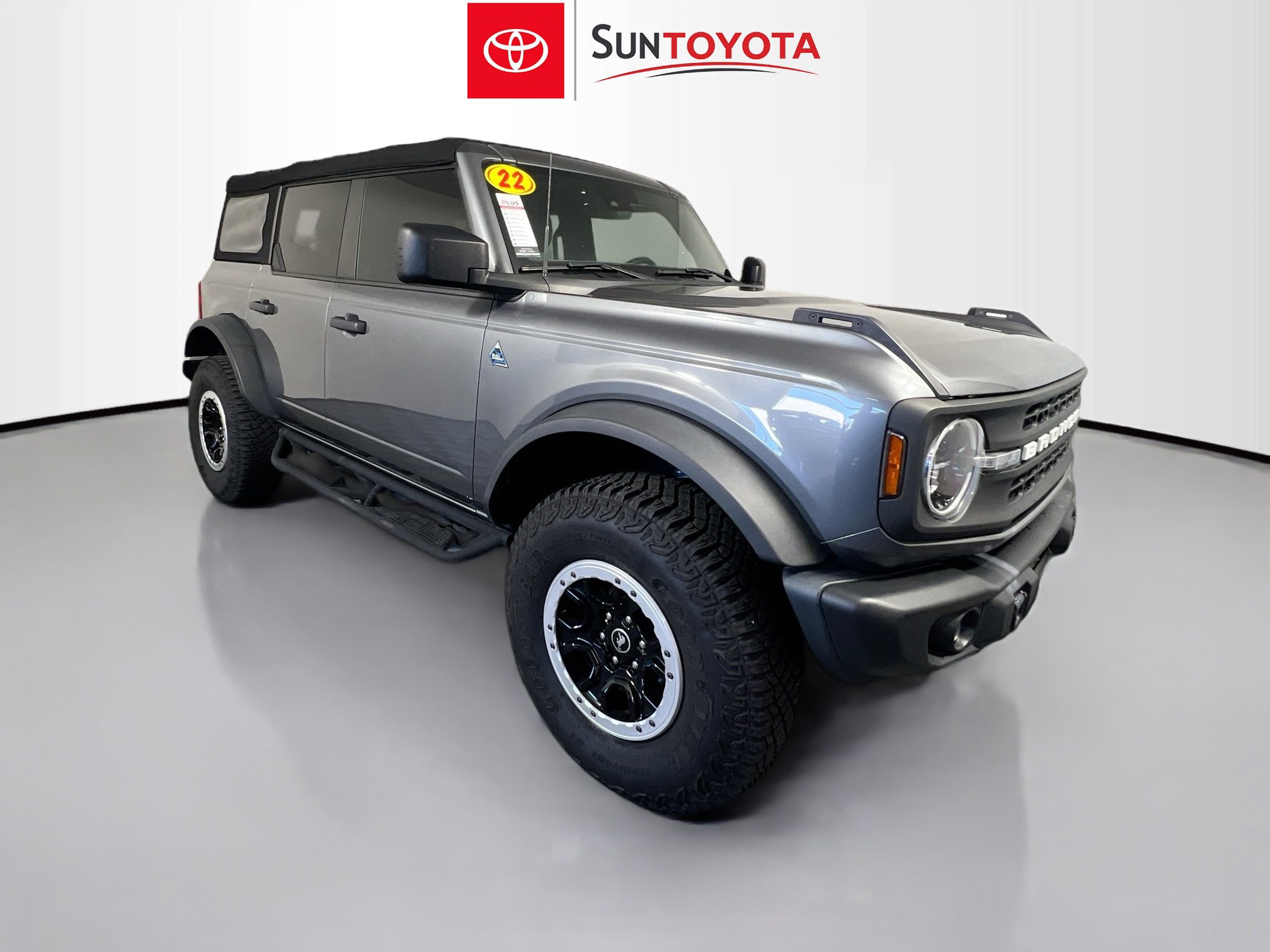 Used 2022 Ford Bronco Black Diamond w/ Sasquatch Package image 1