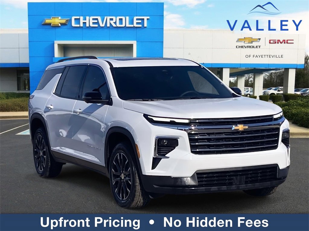 New 2026 Chevrolet Traverse LT w/ Sun and Wheel Package