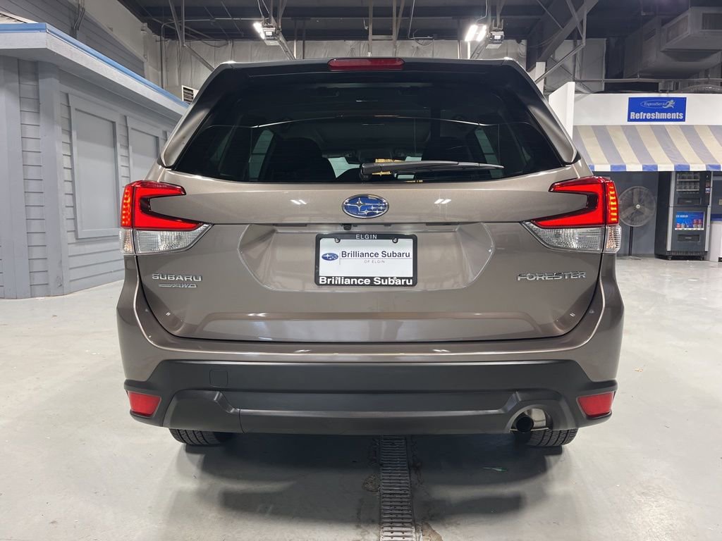 Certified 2023 Subaru Forester Premium image 9