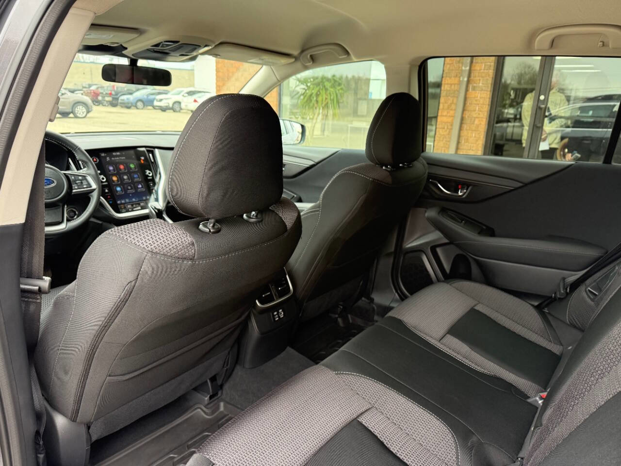 Used 2025 Subaru Outback Premium image 17
