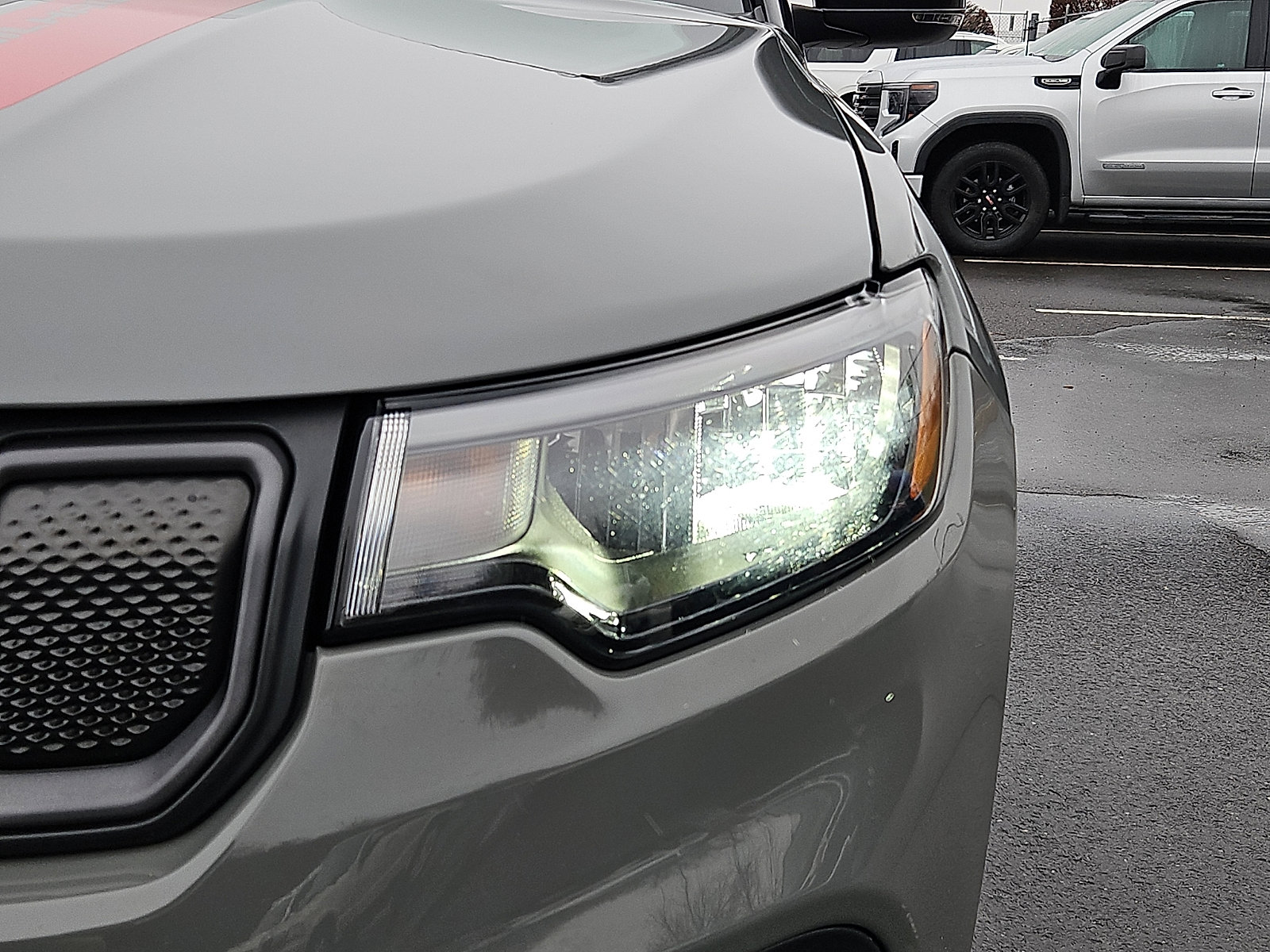 Used 2022 Jeep Compass Trailhawk image 9