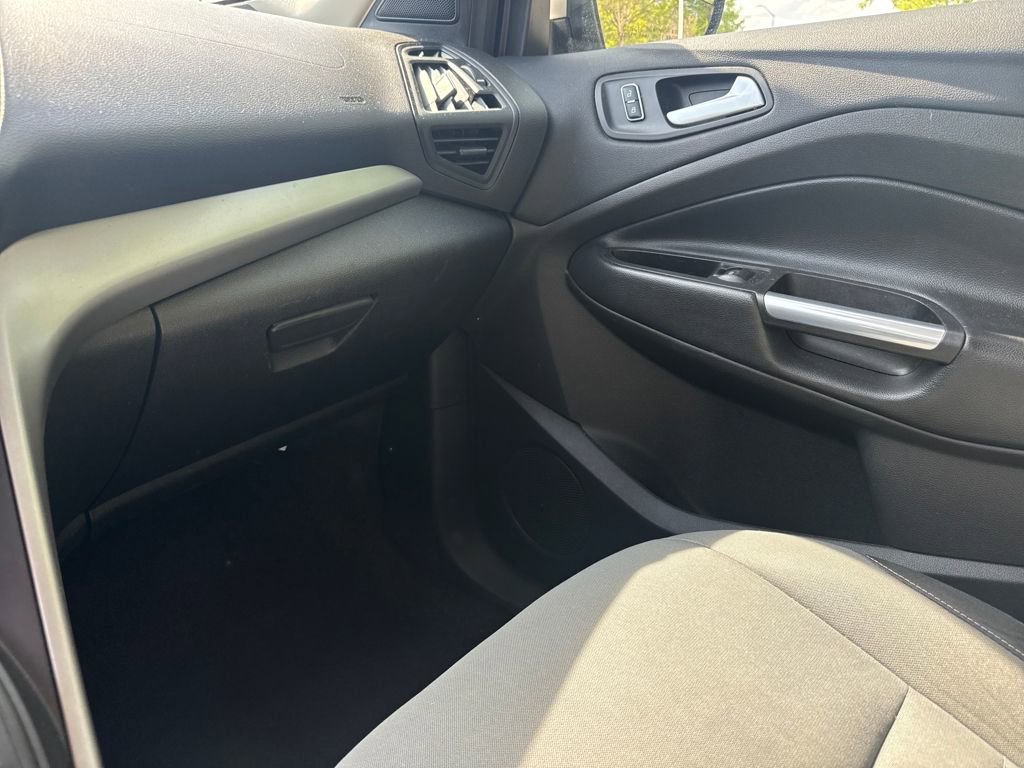 Used 2015 Ford Escape SE w/ Equipment Group 201A image 28