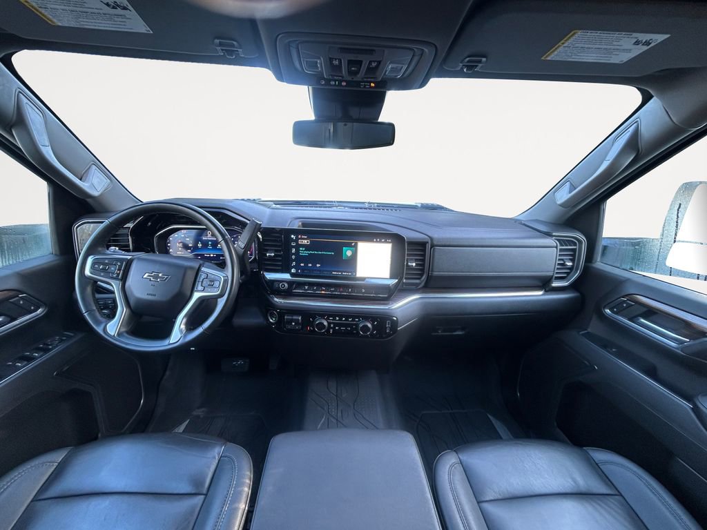 Used 2024 Chevrolet Silverado 3500 LT w/ Z71 Sport Edition image 13