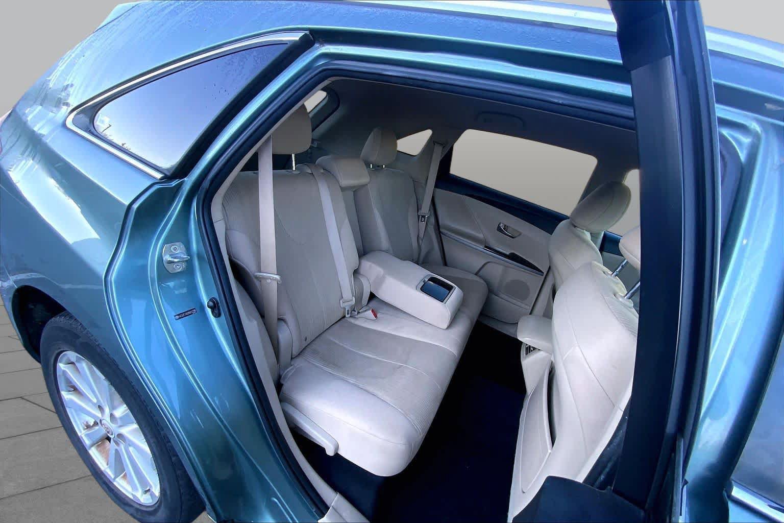 Used 2009 Toyota Venza FWD image 15