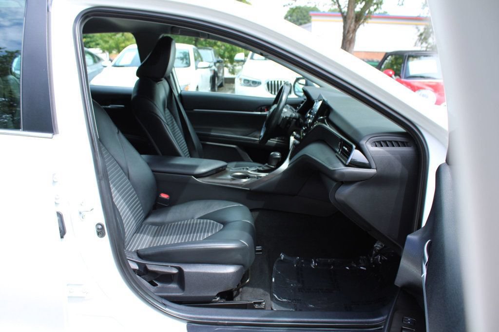 Used 2023 Toyota Camry SE FWD image 30