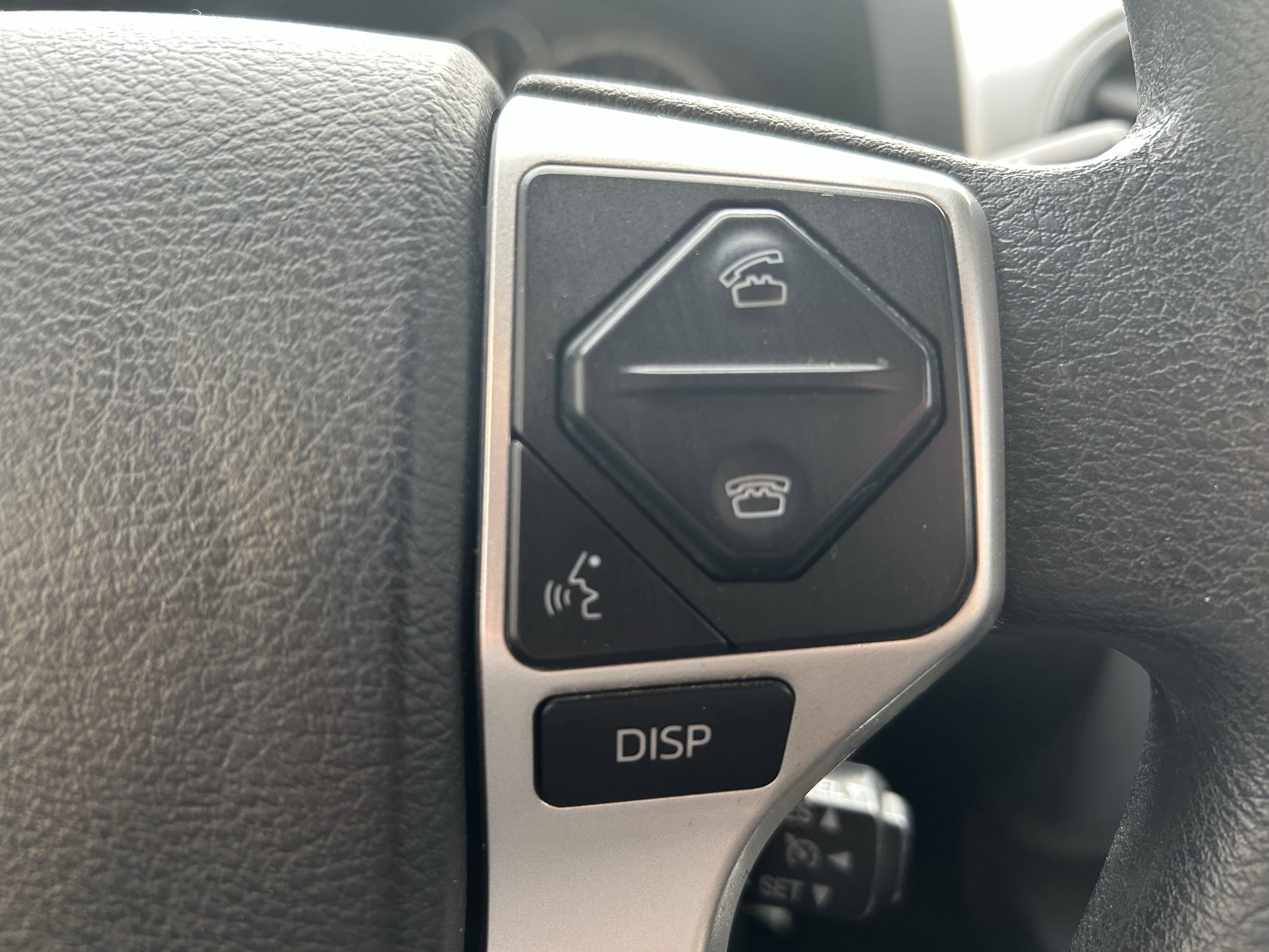 Used 2014 Toyota Tundra SR5 w/ TRD Off Road Package AWD/4WD image 21