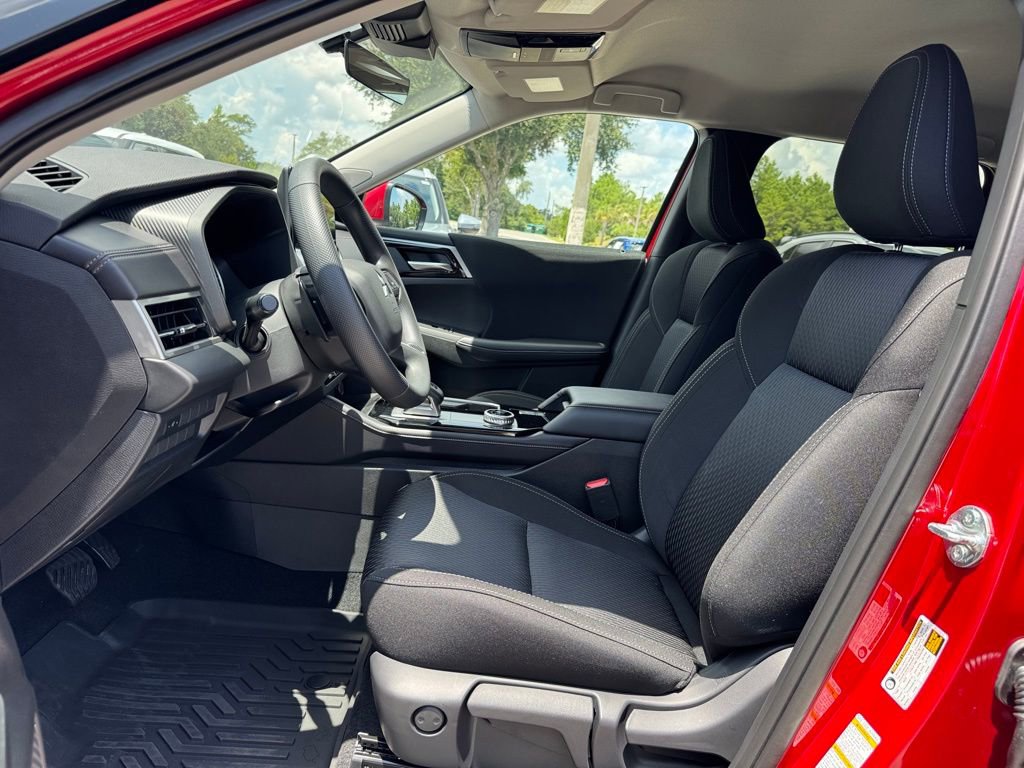 New 2025 Mitsubishi Outlander ES image 14